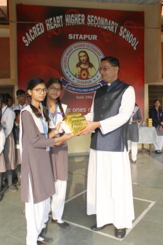 Prize Distribution for Internal Competition 2019-20